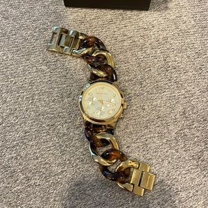 • Michael Kors Watch - Gold & Tortoise Links •
